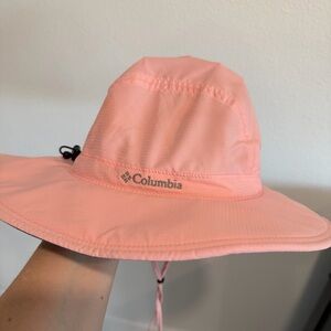 Columbia Women's Sun Goddess II Booney Hat pink safari wide brim hiking outdoor